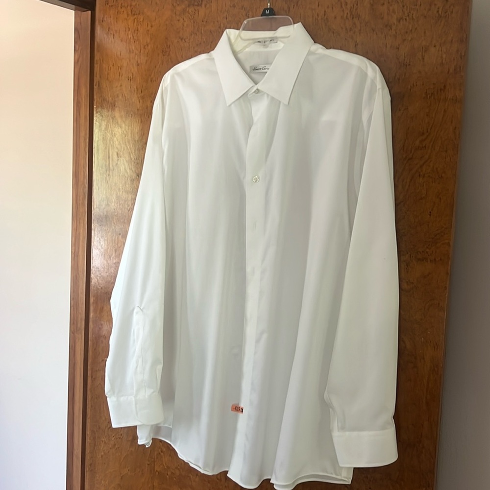 Kenneth Cole 
Button Down Dress Shirt 18 34/35 Slim Fit Stretch Ribbed White